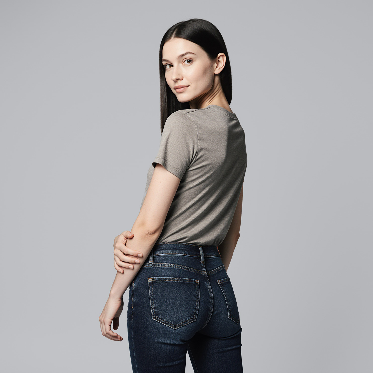 Woman in refined casual attire representing Sudsies dry cleaner near Coral Gables